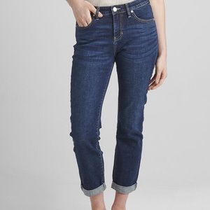 JAG Mid-rise Carter Girlfriend Jeans, Size 10.  NWOT.